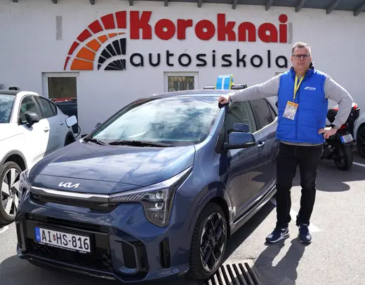 Kia Picanto oktatójármű